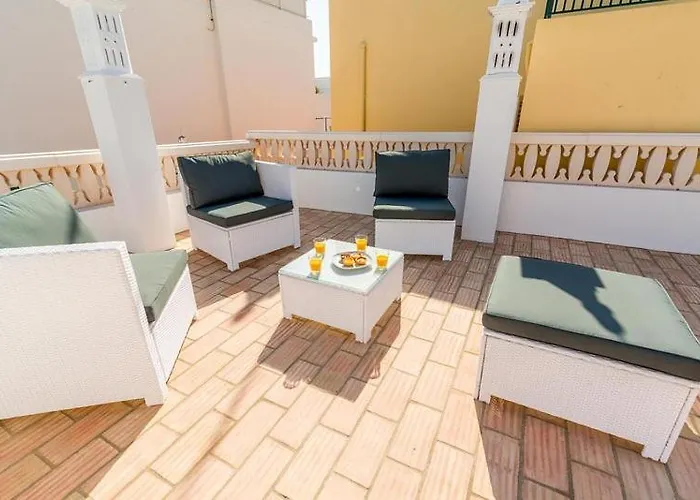 Ferienhaus Cozy Fuseta Townhouse With Terrace Roof Solarium, 5Min To Beach *
